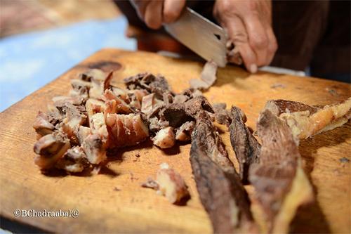 Борцны ач тус